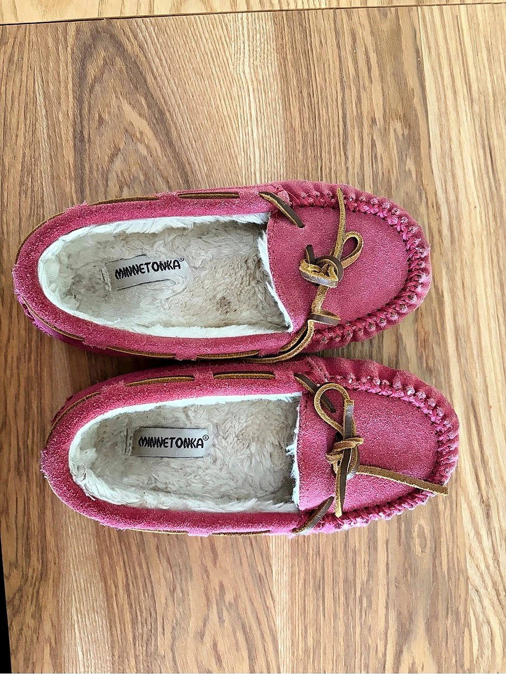Minnetonka Cassie Slipper Suede Moccasins Pink